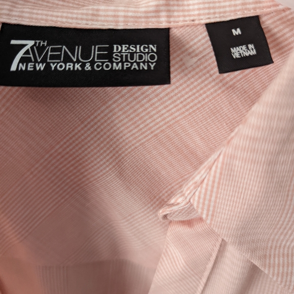 Button down shirt - Picture 3 of 3